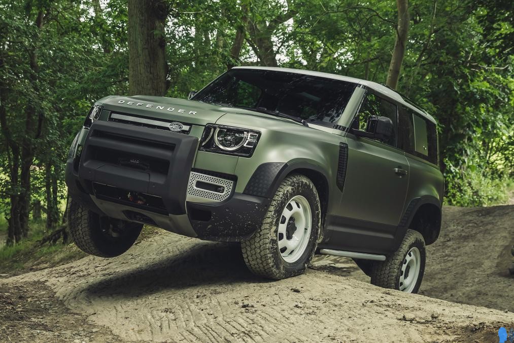 Yeni Land Rover Defender 3 Kapı